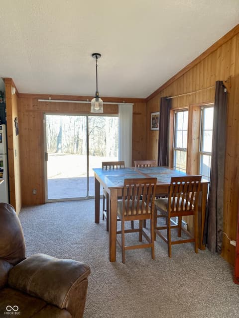 Photo of 786 E Bonebrake Road, Veedersburg, IN