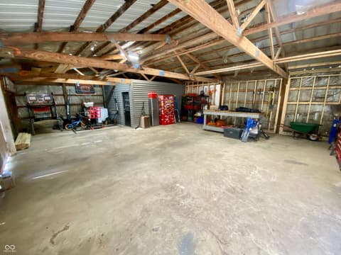 Photo of 786 E Bonebrake Road, Veedersburg, IN