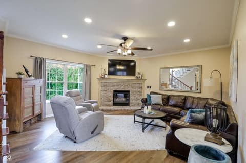 Photo of 4401 Brittany Drive, Zionsville, IN