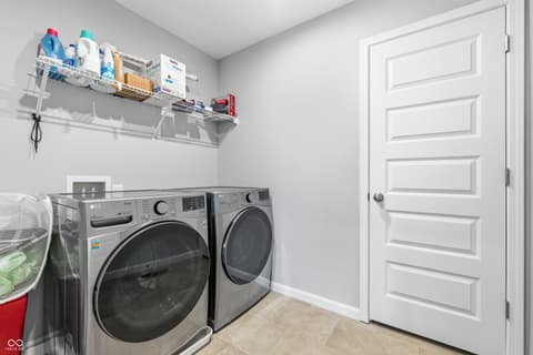 Photo of 6435 Nicoson Way, Indianapolis, IN