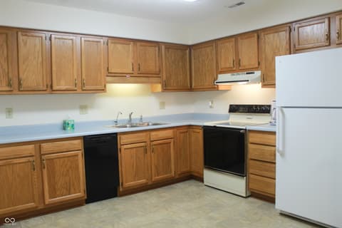 Kitchen at 6376 Village Oak Court, Indianapolis, IN