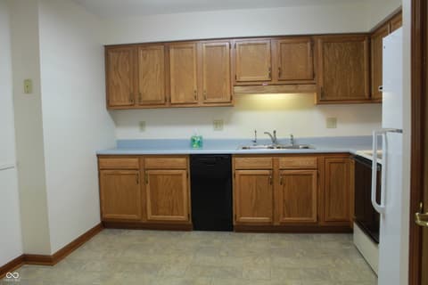 Kitchen at 6376 Village Oak Court, Indianapolis, IN