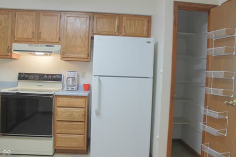 Kitchen at 6376 Village Oak Court, Indianapolis, IN