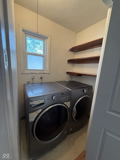 Laundry room at 8101 Hi Vu Drive, Indianapolis, IN