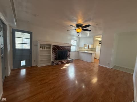 Living room at 8101 Hi Vu Drive, Indianapolis, IN