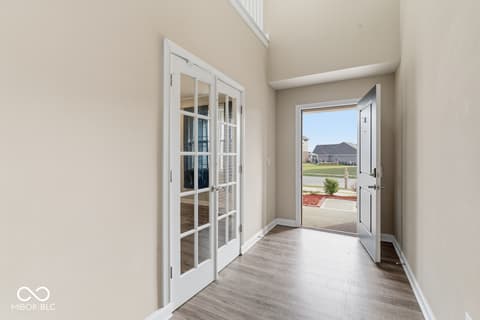 Foyer at 106 Sedona Drive, Bargersville, IN