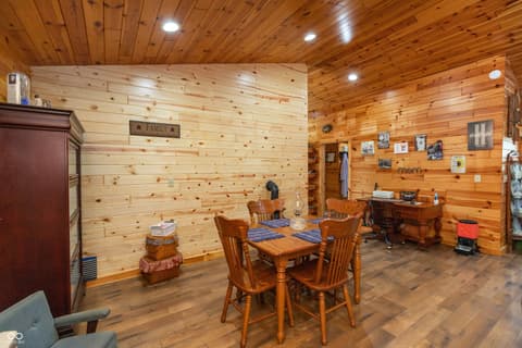 Photo of 3391 W County Road 1125 N, Seymour, IN