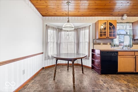 Kitchen at 881 Westridge North Drive, Noblesville, IN
