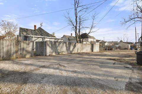 Photo of 513 S West Street, Shelbyville, IN