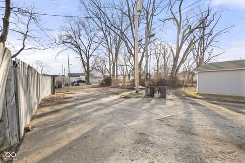 Photo of 513 S West Street, Shelbyville, IN