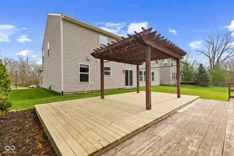 Outdoor living area at 5307 Misthaven Lane, Greenwood, IN