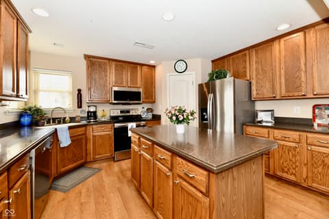 Photo of 5514 Coventry Park Way, Indianapolis, IN