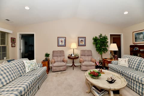 Photo of 5514 Coventry Park Way, Indianapolis, IN