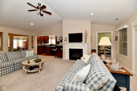 Photo of 5514 Coventry Park Way, Indianapolis, IN
