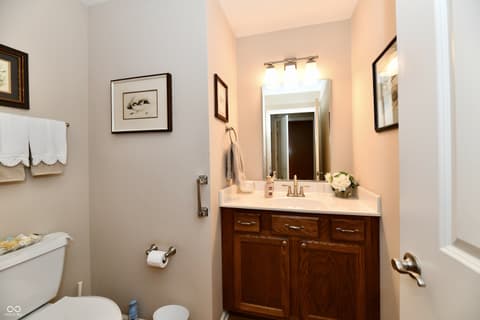 Photo of 5514 Coventry Park Way, Indianapolis, IN