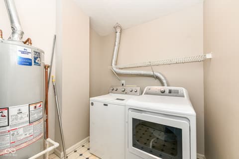 Photo of 211 Faulkner Court, Carmel, IN