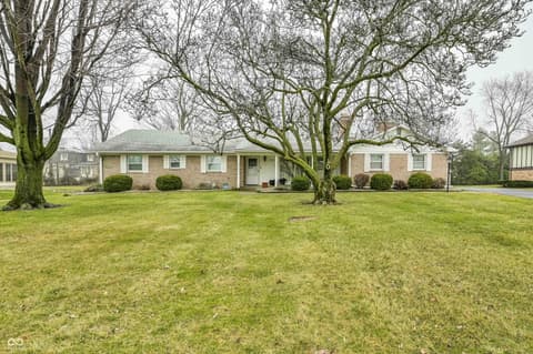 5263 Hawthorne Drive