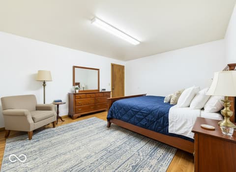 Bedroom at 719 Rainbow Boulevard, Anderson, IN
