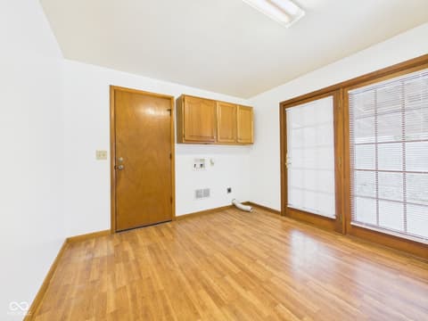 Laundry room at 719 Rainbow Boulevard, Anderson, IN
