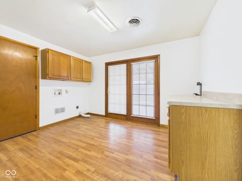 Laundry room at 719 Rainbow Boulevard, Anderson, IN