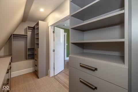 Walk In Closets — 373 E Burgess Avenue, Indianapolis, IN