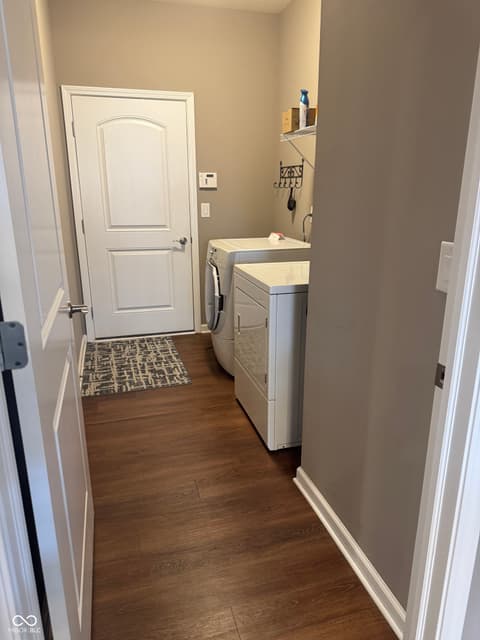 Laundry room at 4133 Galena Drive, Avon, IN