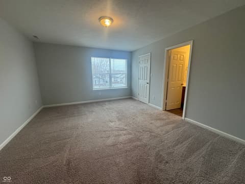 Photo of 3971 Waterfield Drive, Indianapolis, IN