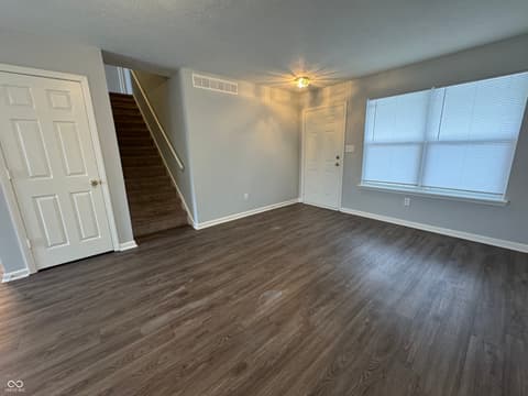 Photo of 3971 Waterfield Drive, Indianapolis, IN
