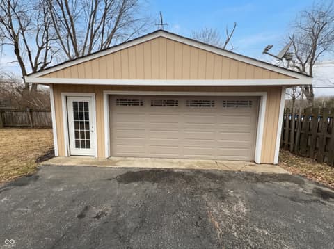 Photo of 2122 Danbury Drive, Indianapolis, IN