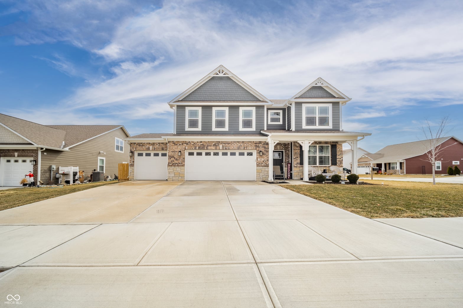 Photo of 305 Waterford Lane, Pendleton, IN