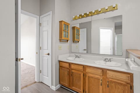 Photo of 4011 Highland Springs Drive, Kokomo, IN
