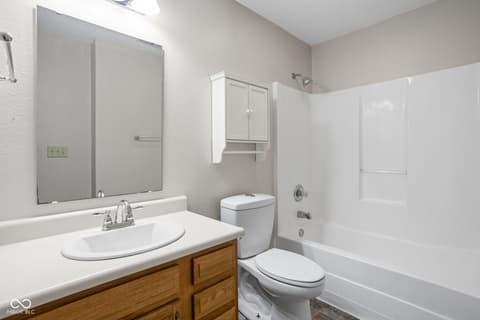 Photo of 4011 Highland Springs Drive, Kokomo, IN