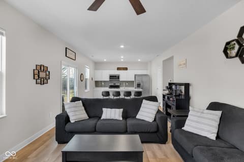 Living room at 11610 Cotterill Way, Indianapolis, IN