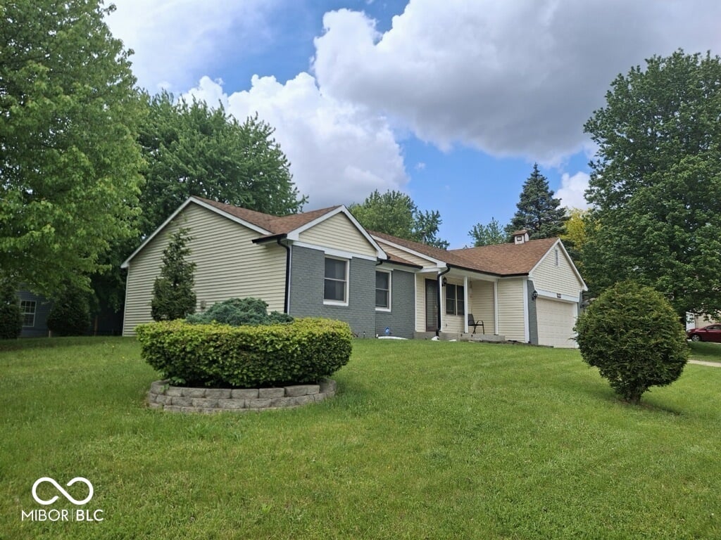 Photo of 6006 Buell Lane, Indianapolis, IN