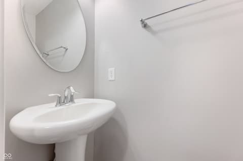 Photo of 15273 Harmon Place, Noblesville, IN