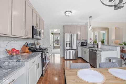 Photo of 19 Rockrose Court, Westfield, IN