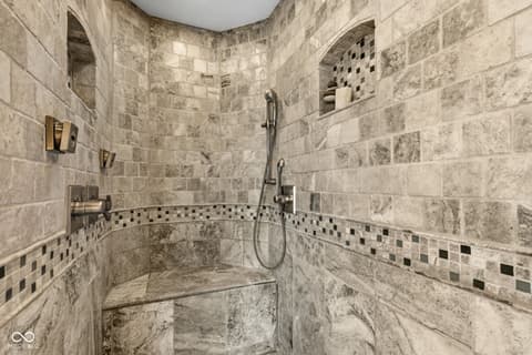 Primary bathroom at 13867 Smokey Ridge Drive, Carmel, IN