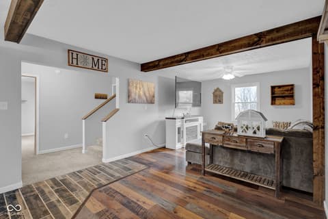 Photo of 11074 N Cross Street, Hope, IN