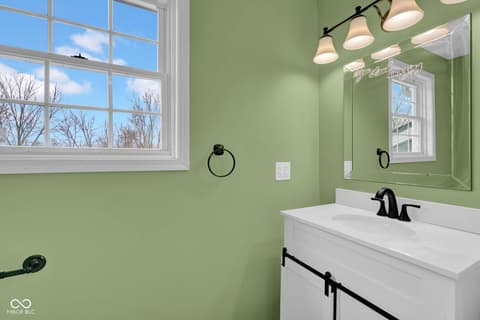 Photo of 11074 N Cross Street, Hope, IN