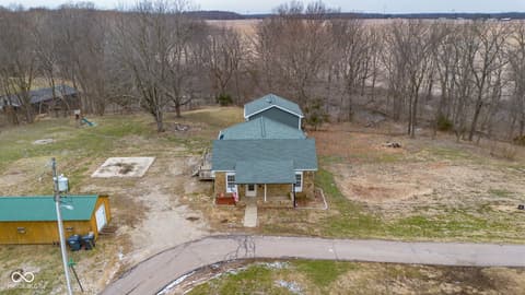 Photo of 11074 N Cross Street, Hope, IN
