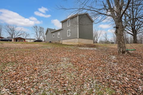Photo of 11074 N Cross Street, Hope, IN