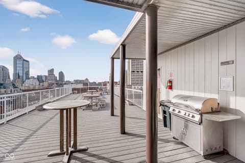 Photo of 430 N Park Avenue, Indianapolis, IN