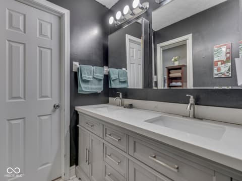 Photo of 9119 Electric Court, Indianapolis, IN