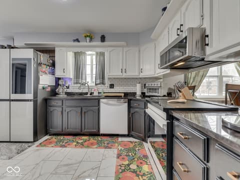 Kitchen at 9119 Electric Court, Indianapolis, IN
