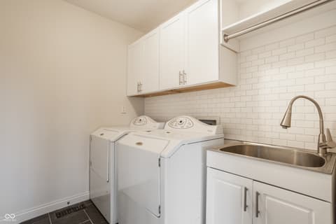 Photo of 14227 Avian Way, Carmel, IN