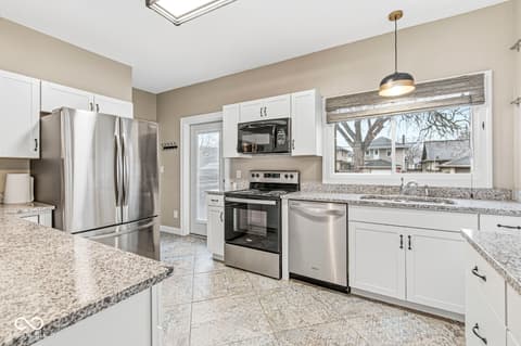 Photo of 405 N Drexel Avenue, Indianapolis, IN