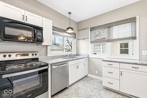 Photo of 405 N Drexel Avenue, Indianapolis, IN