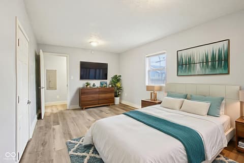 Photo of 421 W 39th Street, Indianapolis, IN