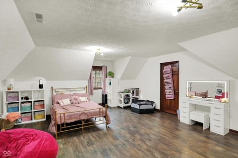 Photo of 136 W Chalet Drive, Mooresville, IN