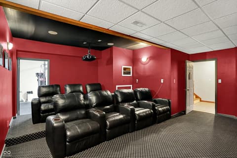 Photo of 136 W Chalet Drive, Mooresville, IN